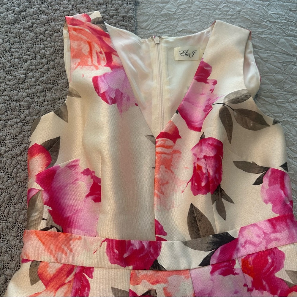 Eliza J Floral Pink and White Dress - Picture 5 of 6